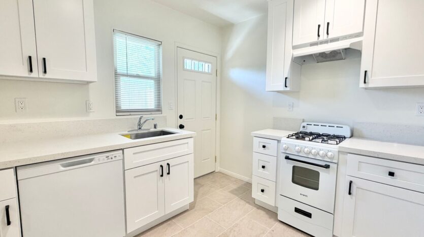 579 S Highland Drive - 10 - Palm Springs - California - 1 bath rental property