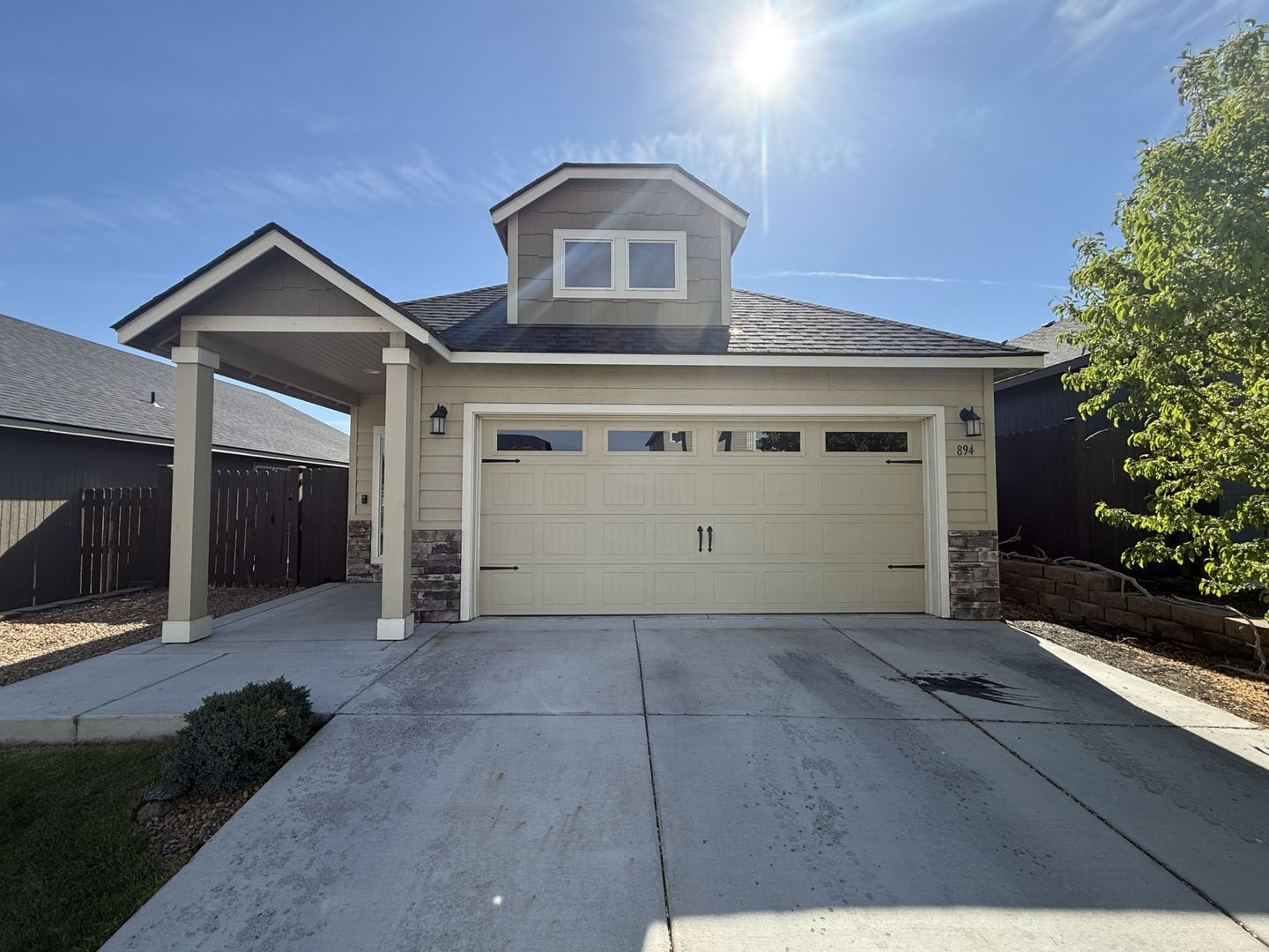 894 NW 24th Way - Redmond - Oregon - 3 bed, 2 bath rental property