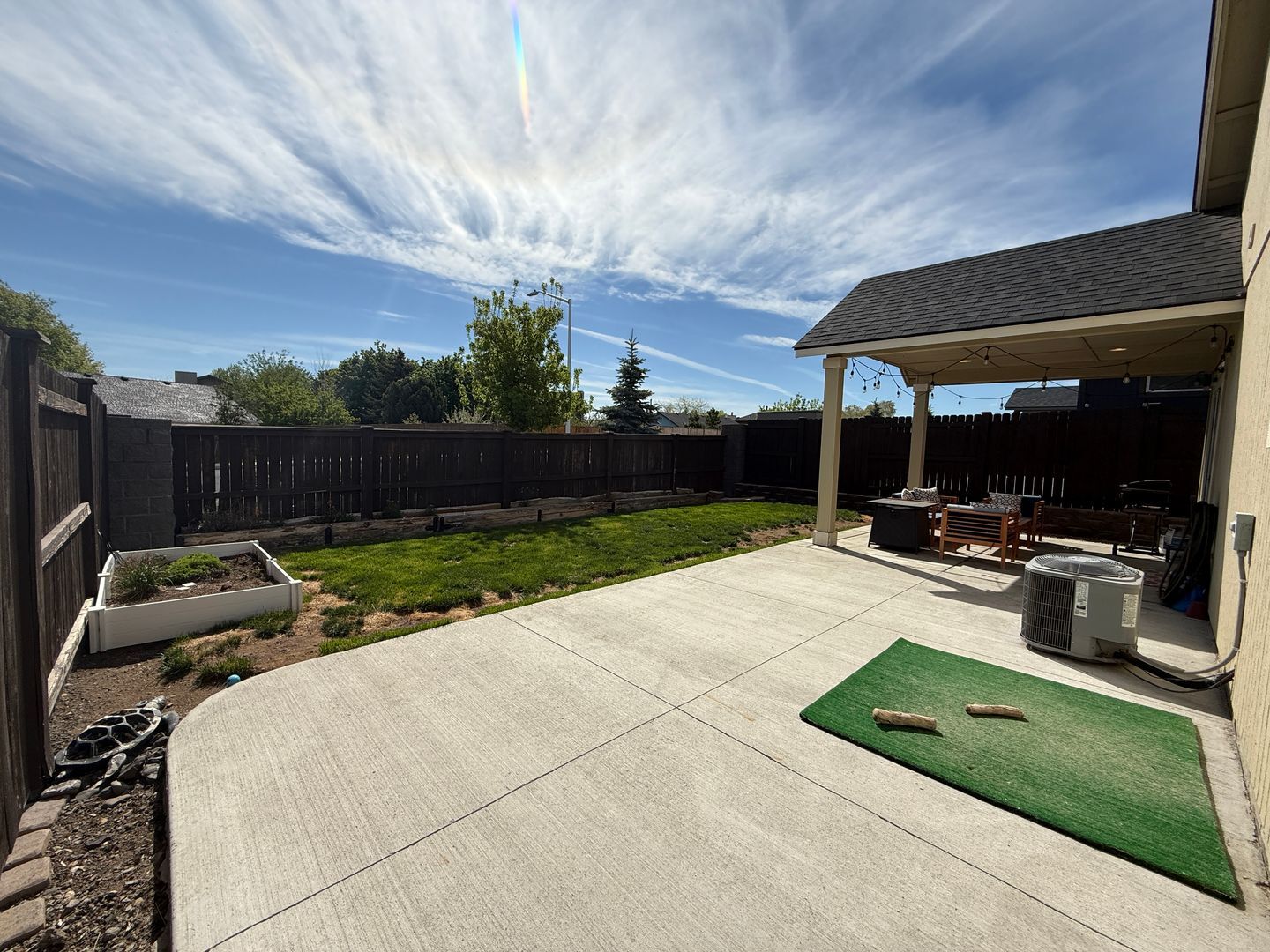 894 NW 24th Way - Redmond - Oregon - 3 bed, 2 bath rental property