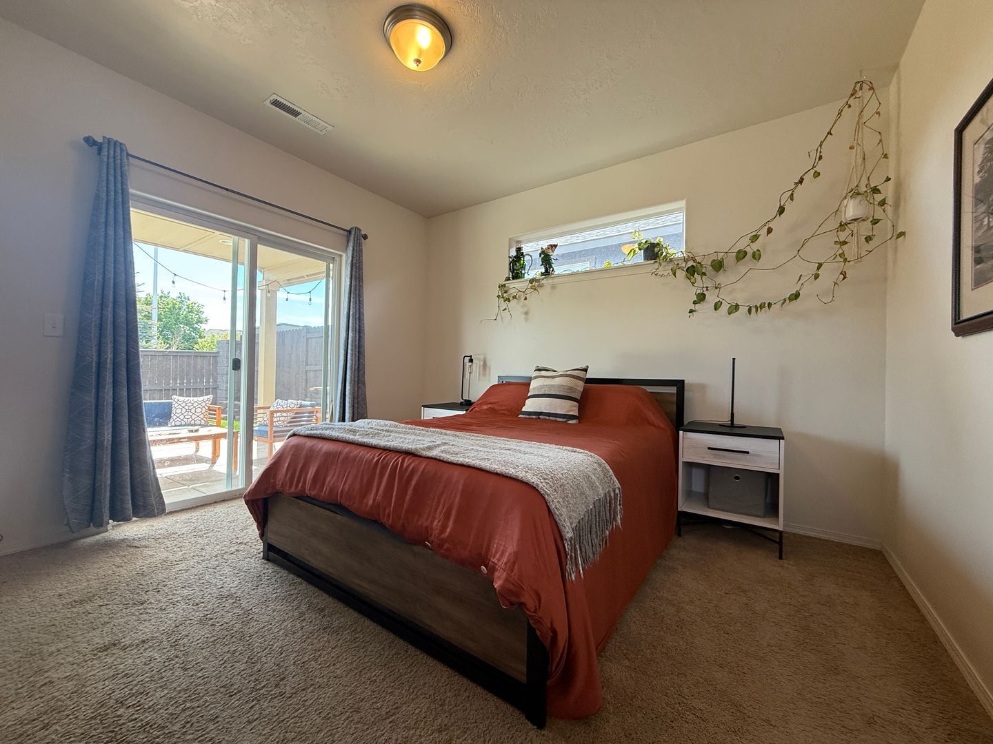894 NW 24th Way - Redmond - Oregon - 3 bed, 2 bath rental property
