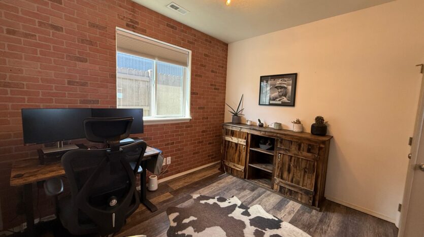 894 NW 24th Way - Redmond - Oregon - 3 bed, 2 bath rental property