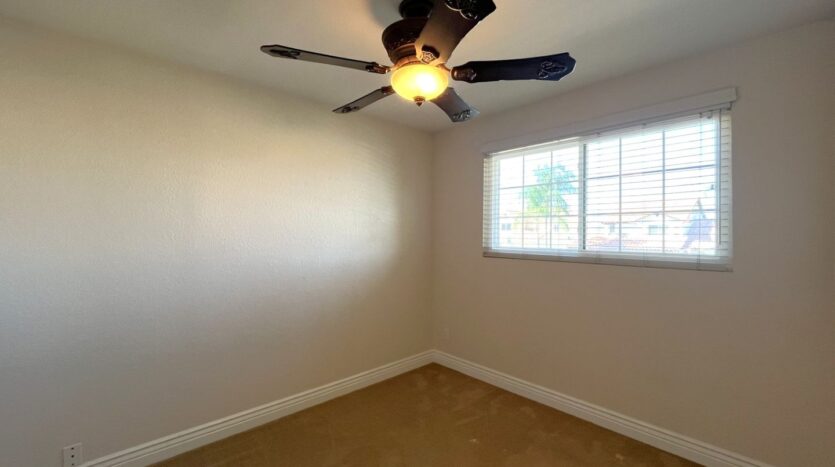 940 Birmingham Dr - Corona - California - 3 bed, 2.5 bath rental property