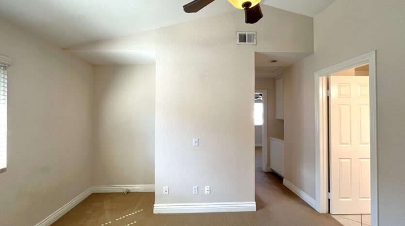 940 Birmingham Dr - Corona - California - 3 bed, 2.5 bath rental property