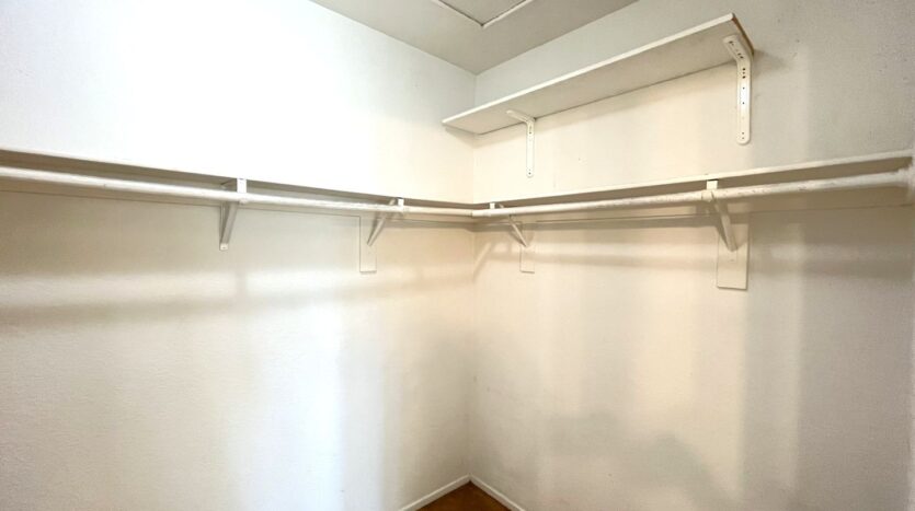 940 Birmingham Dr - Corona - California - 3 bed, 2.5 bath rental property