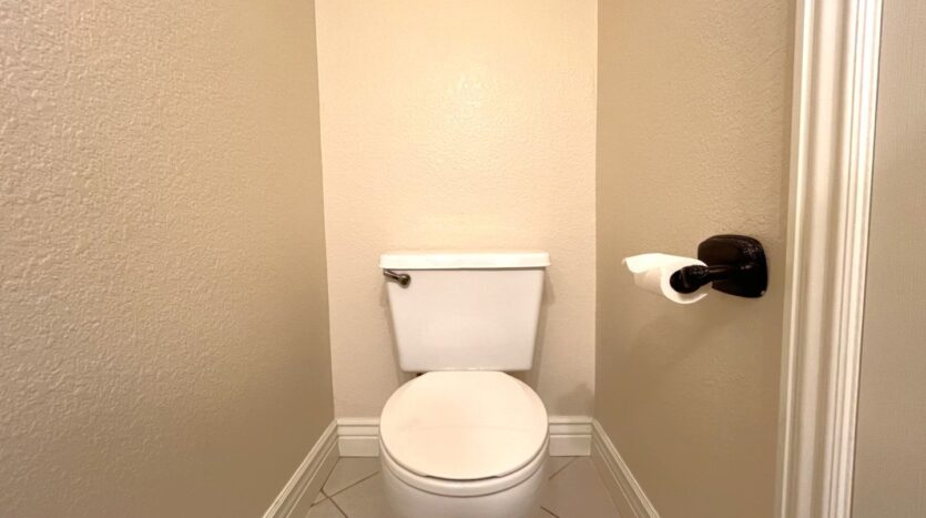 940 Birmingham Dr - Corona - California - 3 bed, 2.5 bath rental property