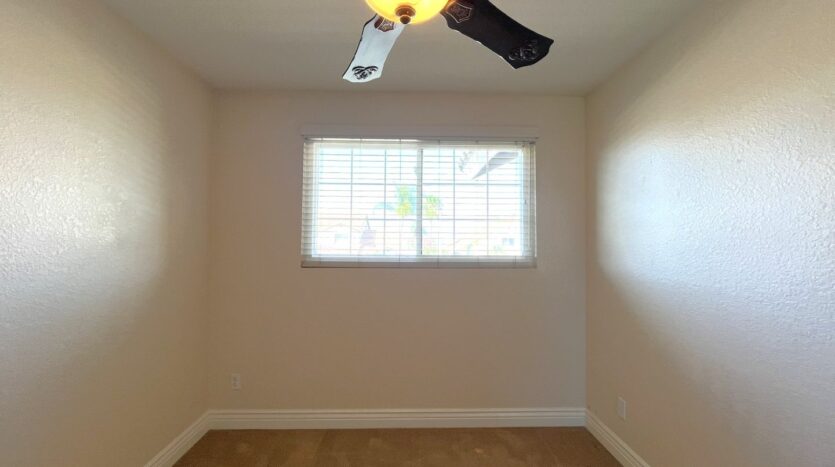 940 Birmingham Dr - Corona - California - 3 bed, 2.5 bath rental property