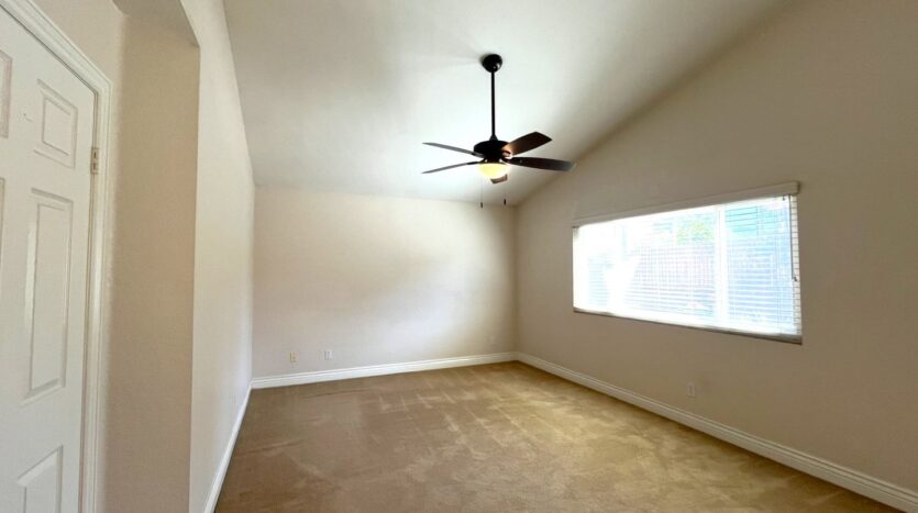 940 Birmingham Dr - Corona - California - 3 bed, 2.5 bath rental property