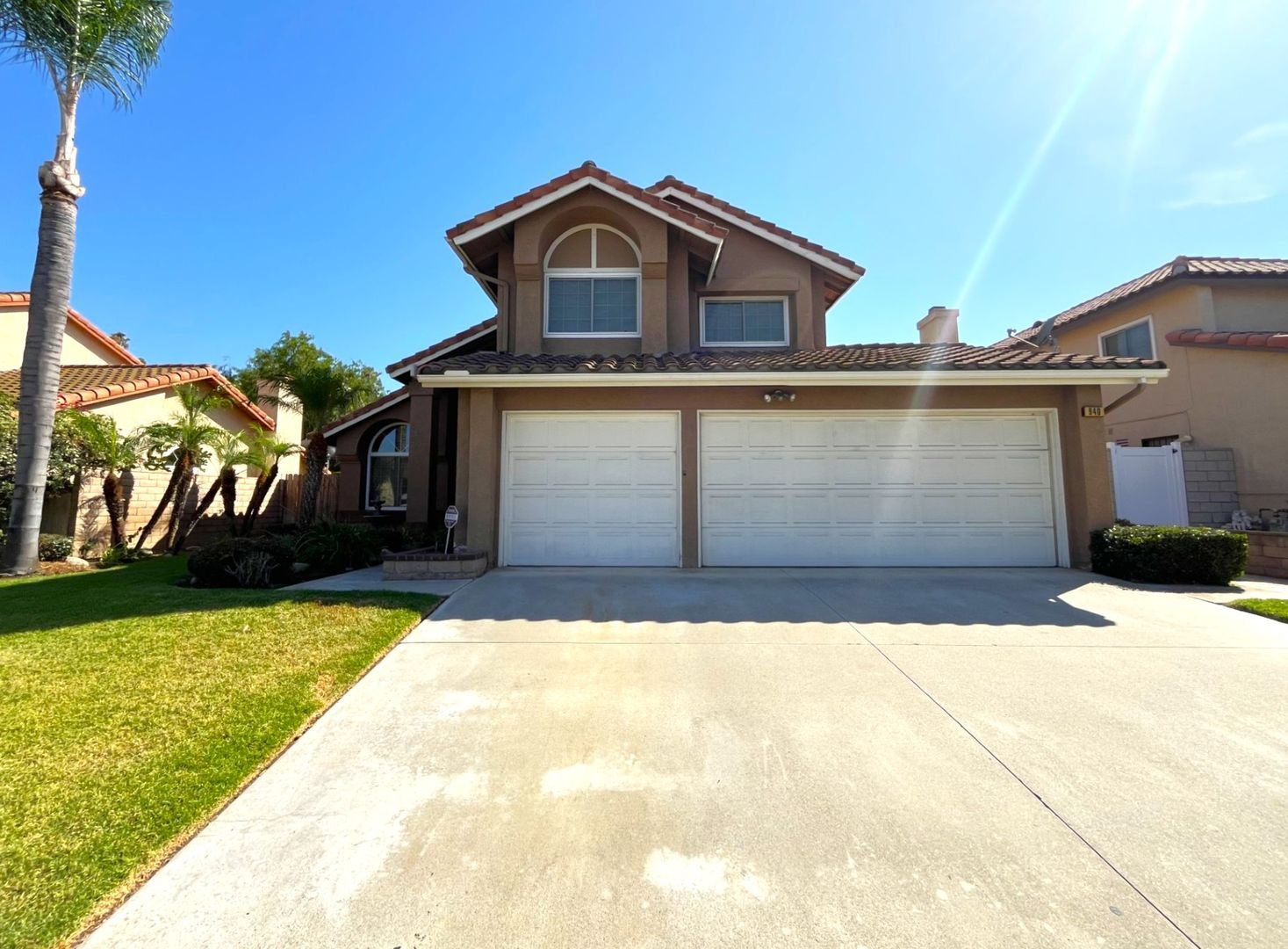 940 Birmingham Dr - Corona - California - 3 bed, 2.5 bath rental property