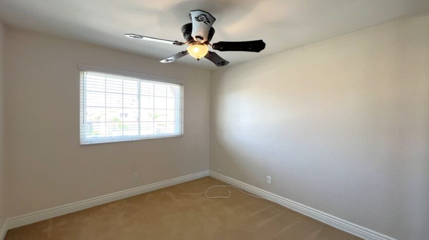 940 Birmingham Dr - Corona - California - 3 bed, 2.5 bath rental property
