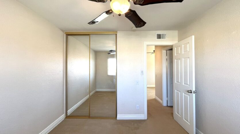 940 Birmingham Dr - Corona - California - 3 bed, 2.5 bath rental property