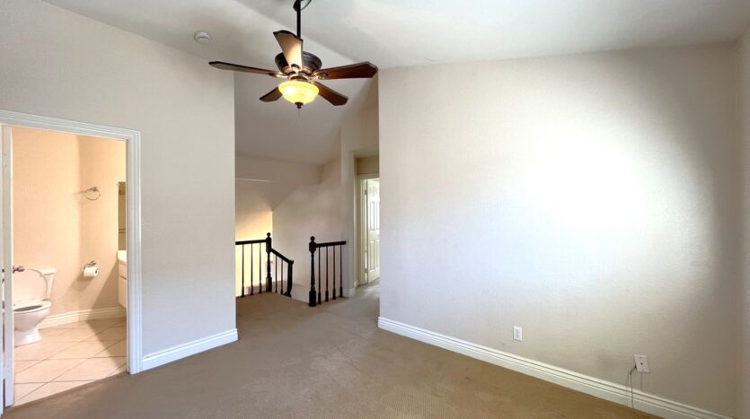 940 Birmingham Dr - Corona - California - 3 bed, 2.5 bath rental property