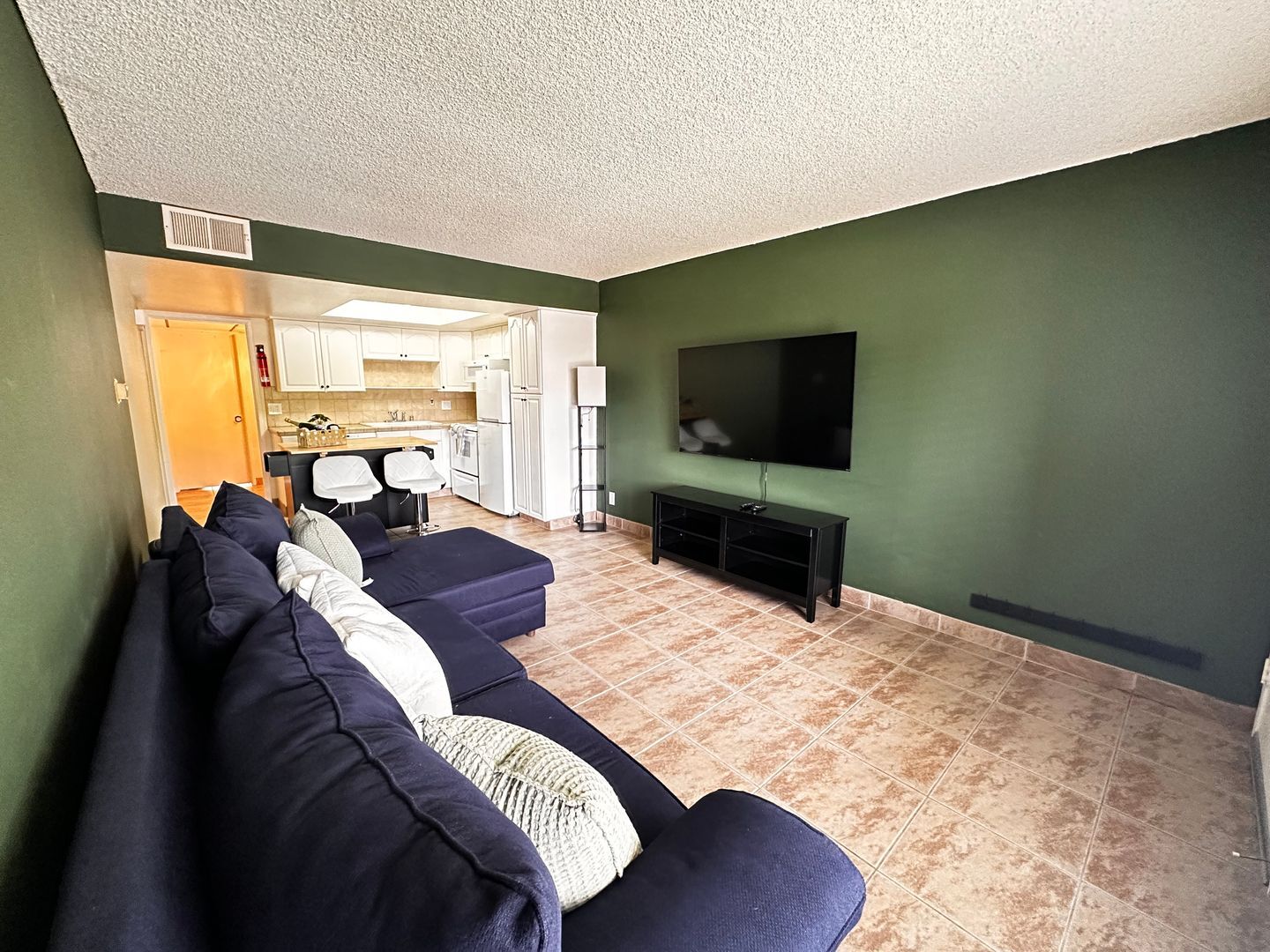 9647 Spyglass Avenue Unit 20 - Desert Hot Springs - California - 1 bed, 1 bath rental property