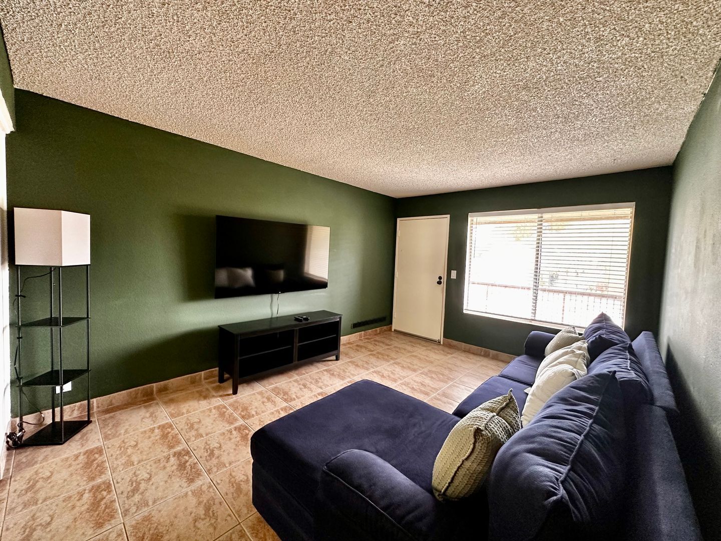 9647 Spyglass Avenue Unit 20 - Desert Hot Springs - California - 1 bed, 1 bath rental property
