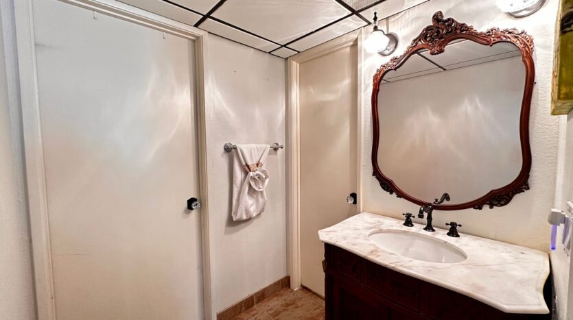 9647 Spyglass Avenue Unit 20 - Desert Hot Springs - California - 1 bed, 1 bath rental property