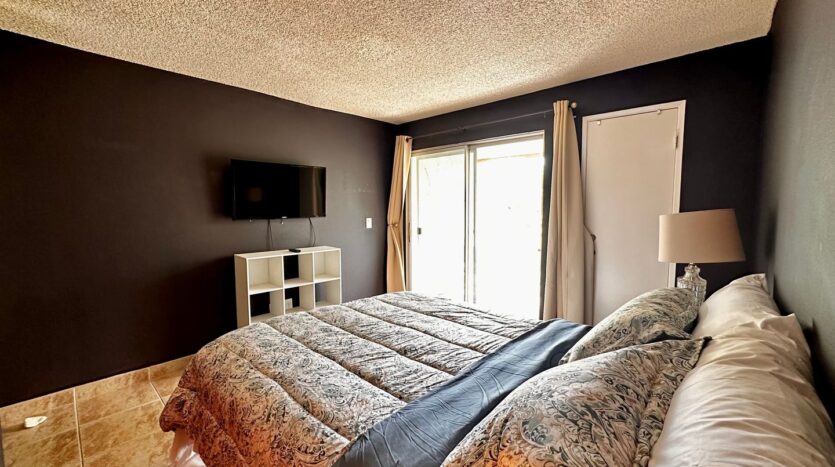 9647 Spyglass Avenue Unit 20 - Desert Hot Springs - California - 1 bed, 1 bath rental property