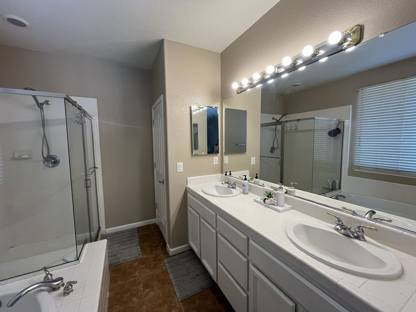 9756 Sage Thrasher Circle - Elk Grove - California - 4 bed, 2 bath rental property