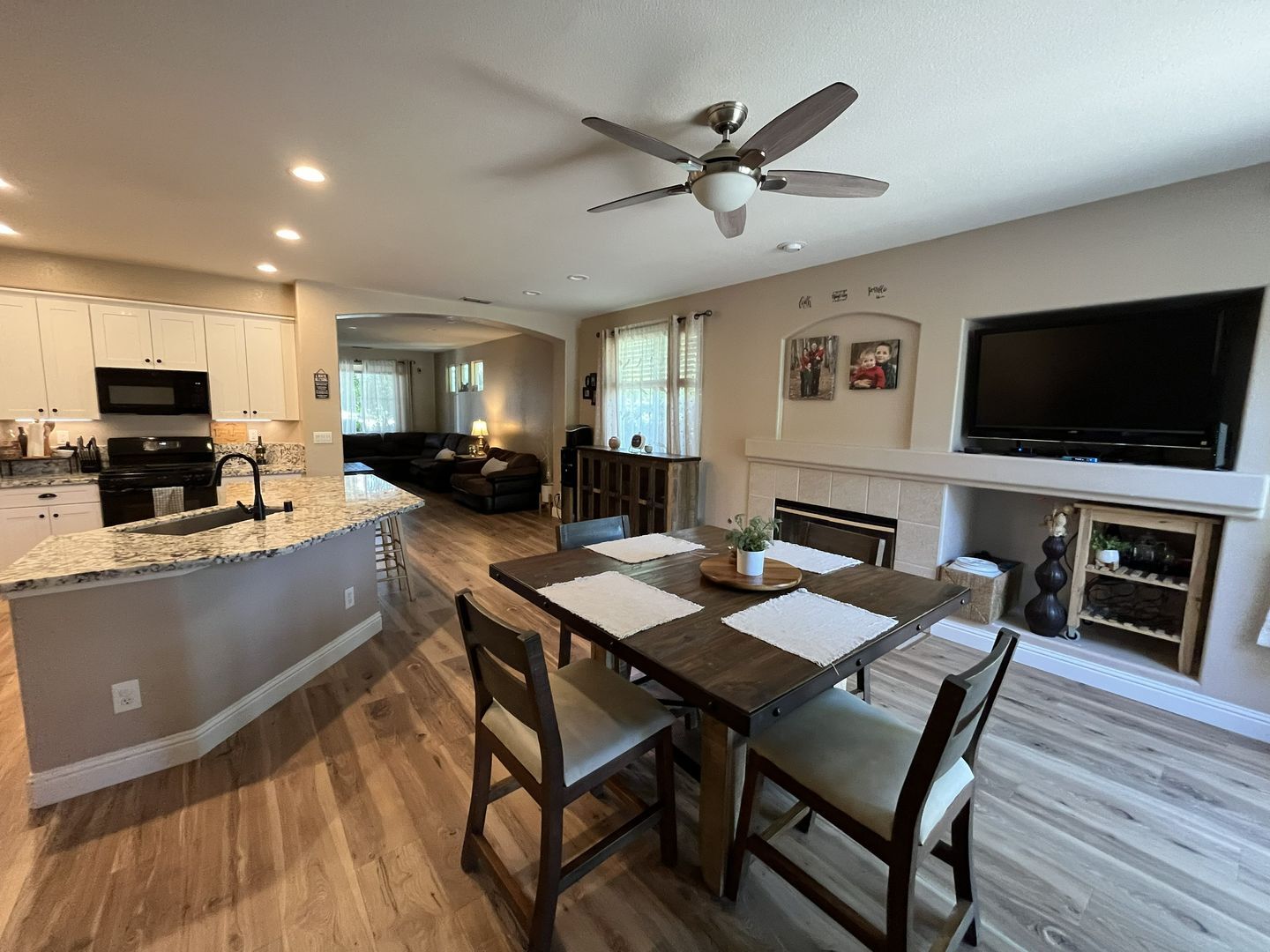 9756 Sage Thrasher Circle - Elk Grove - California - 4 bed, 2 bath rental property
