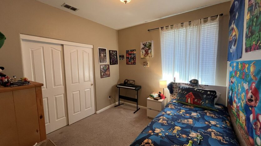 9756 Sage Thrasher Circle - Elk Grove - California - 4 bed, 2 bath rental property