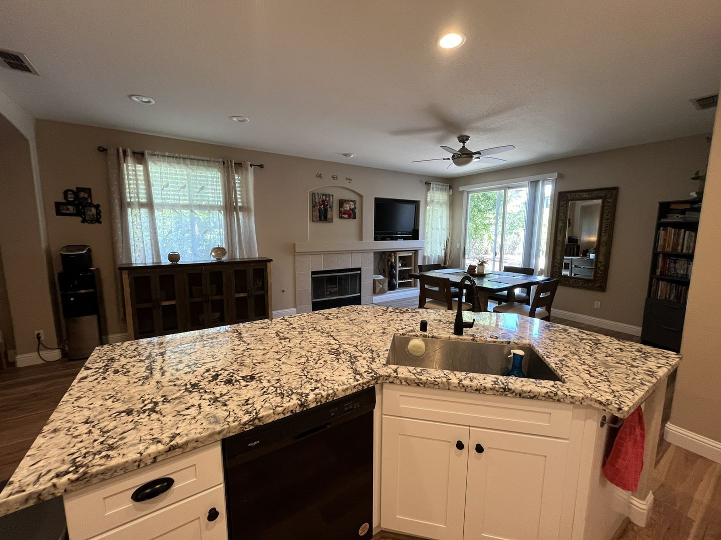 9756 Sage Thrasher Circle - Elk Grove - California - 4 bed, 2 bath rental property