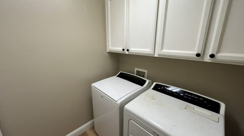 9756 Sage Thrasher Circle - Elk Grove - California - 4 bed, 2 bath rental property