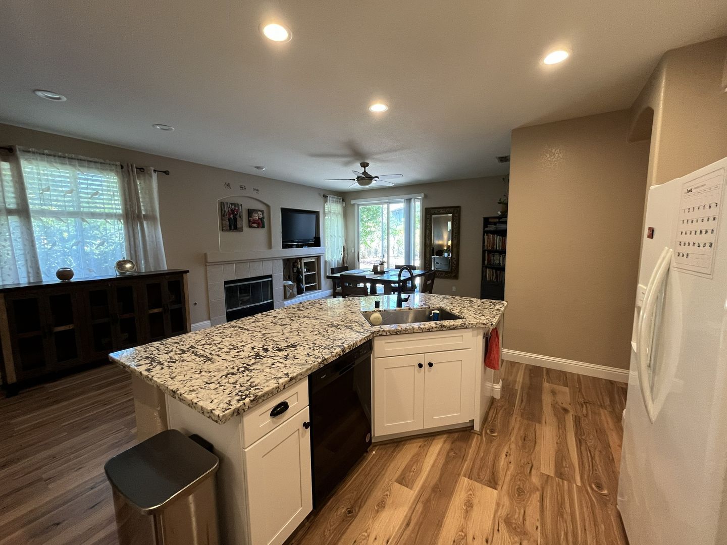 9756 Sage Thrasher Circle - Elk Grove - California - 4 bed, 2 bath rental property