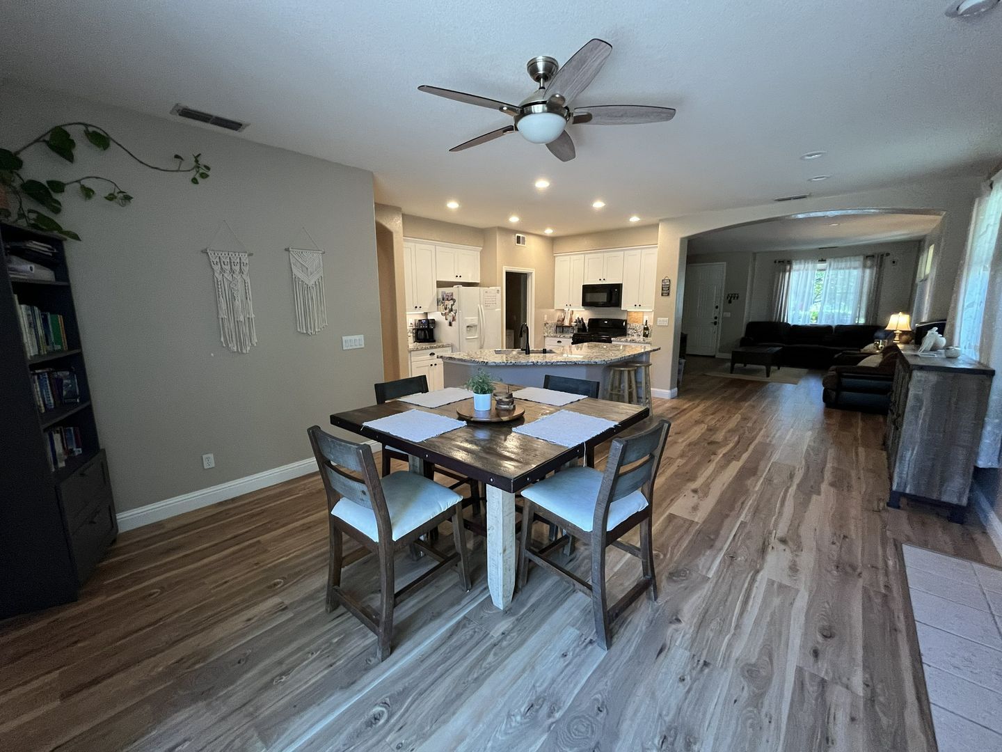 9756 Sage Thrasher Circle - Elk Grove - California - 4 bed, 2 bath rental property