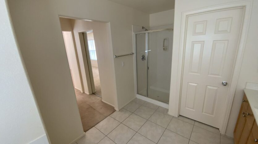 1001 Pleasing Plateau St - Henderson - Nevada - 4 bed, 2.5 bath rental property