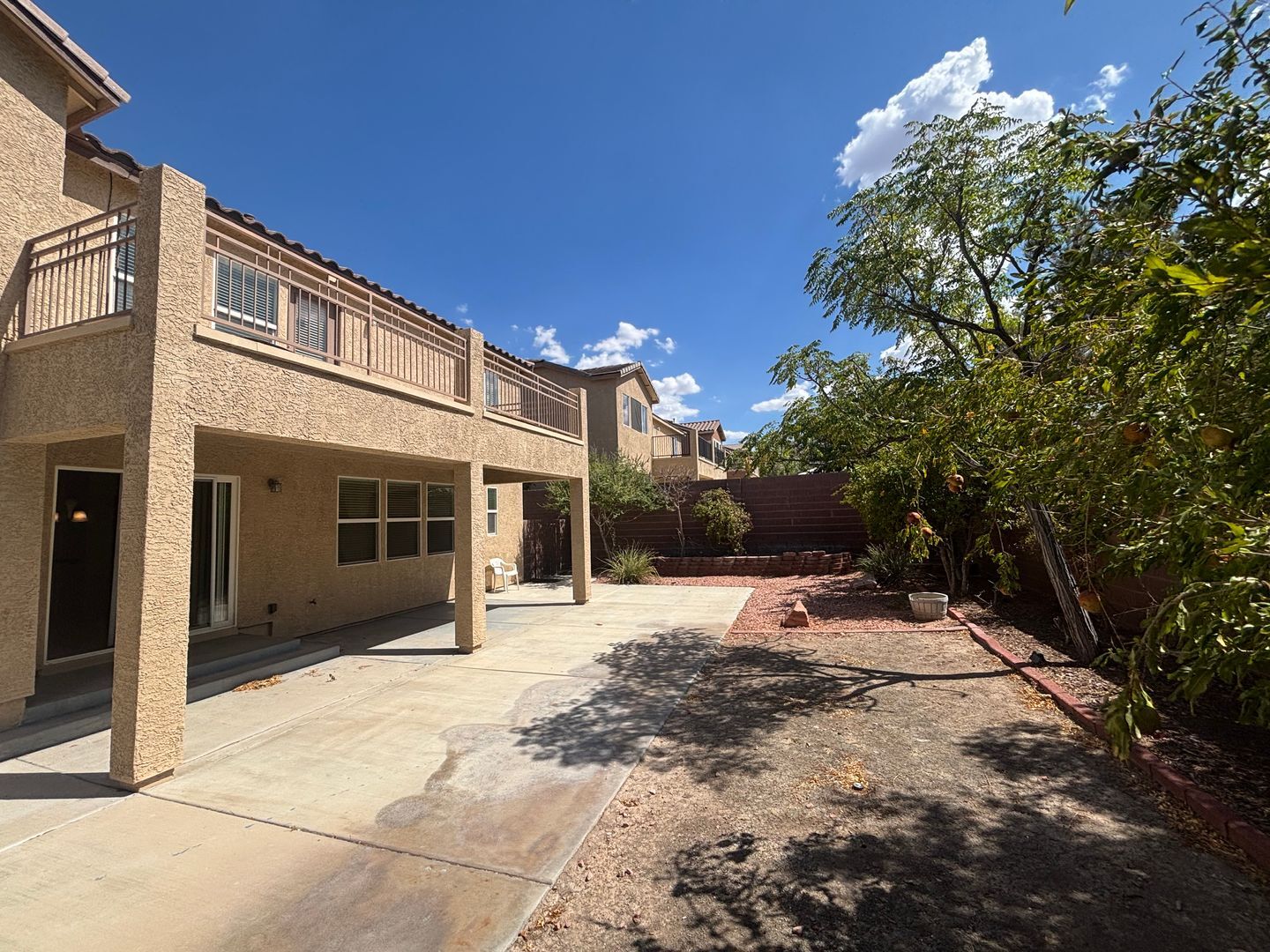 1001 Pleasing Plateau St - Henderson - Nevada - 4 bed, 2.5 bath rental property