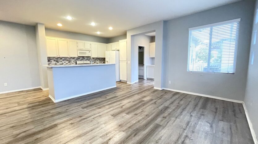 10964 Ivy Hill Drive Unit 3 - San Diego - California - 2 bed, 2 bath rental property