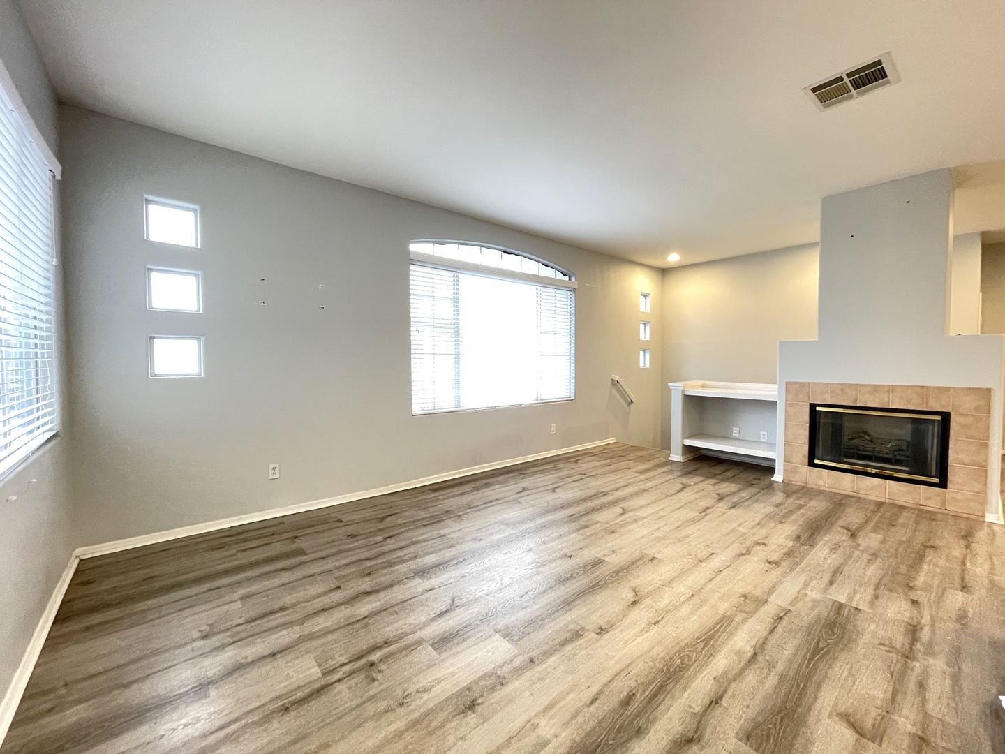 10964 Ivy Hill Drive Unit 3 - San Diego - California - 2 bed, 2 bath rental property