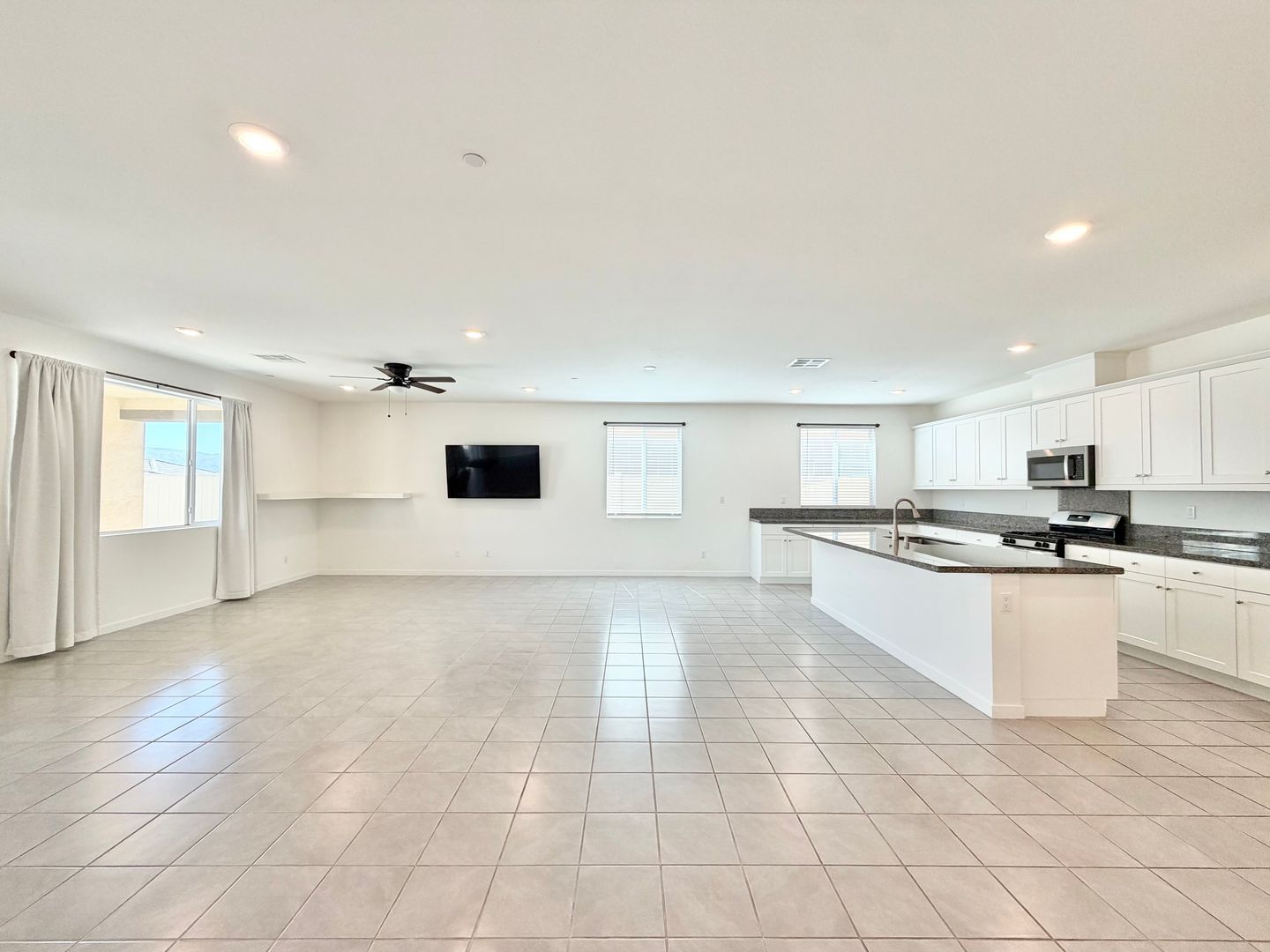 11596 South Crescent Street - Desert Hot Springs - California - 3 bed, 2 bath rental property