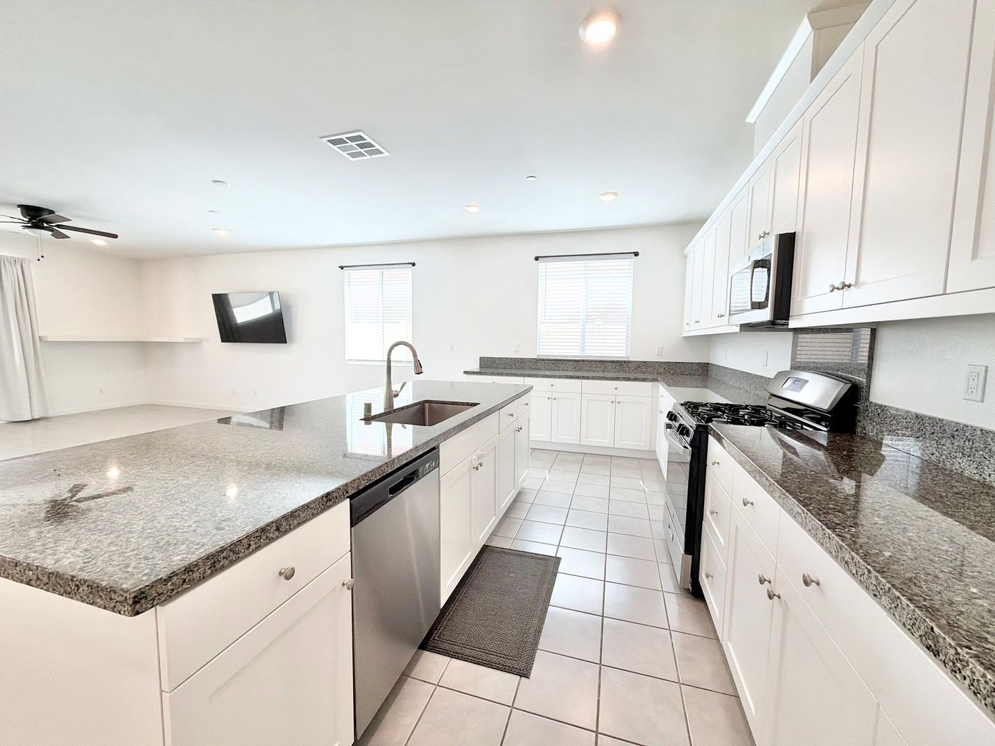 11596 South Crescent Street - Desert Hot Springs - California - 3 bed, 2 bath rental property