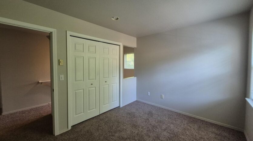 1311 SW Edgefield Meadows Ct. - Troutdale - Oregon - 3 bed, 2 bath rental property