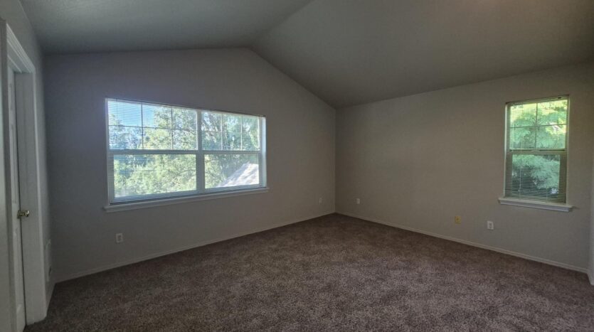 1311 SW Edgefield Meadows Ct. - Troutdale - Oregon - 3 bed, 2 bath rental property