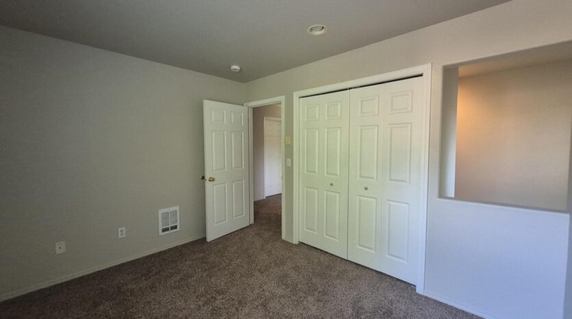 1311 SW Edgefield Meadows Ct. - Troutdale - Oregon - 3 bed, 2 bath rental property
