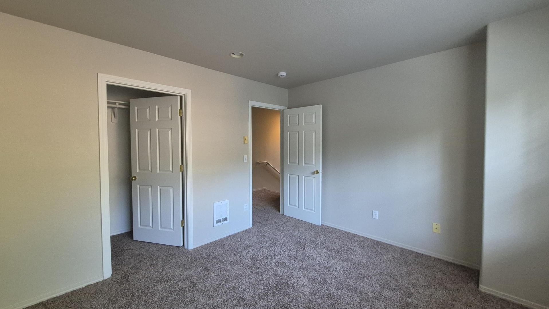 1311 SW Edgefield Meadows Ct. - Troutdale - Oregon - 3 bed, 2 bath rental property