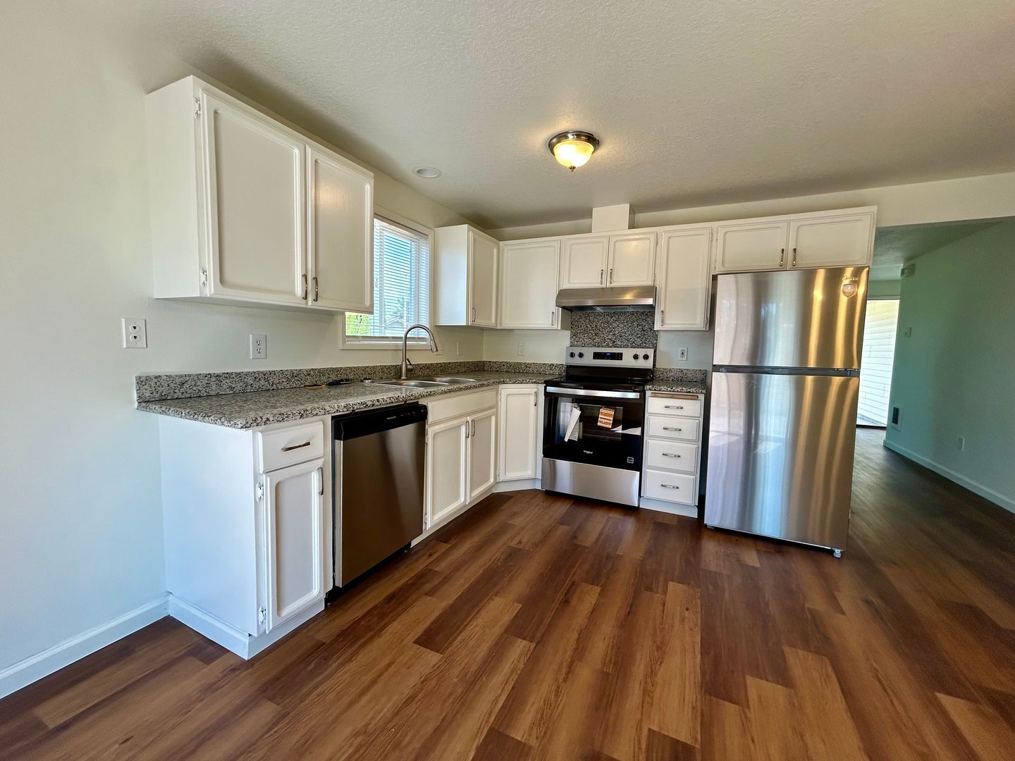15511 NE 50th Circle - Vancouver - Washington - 3 bed, 2 bath rental property