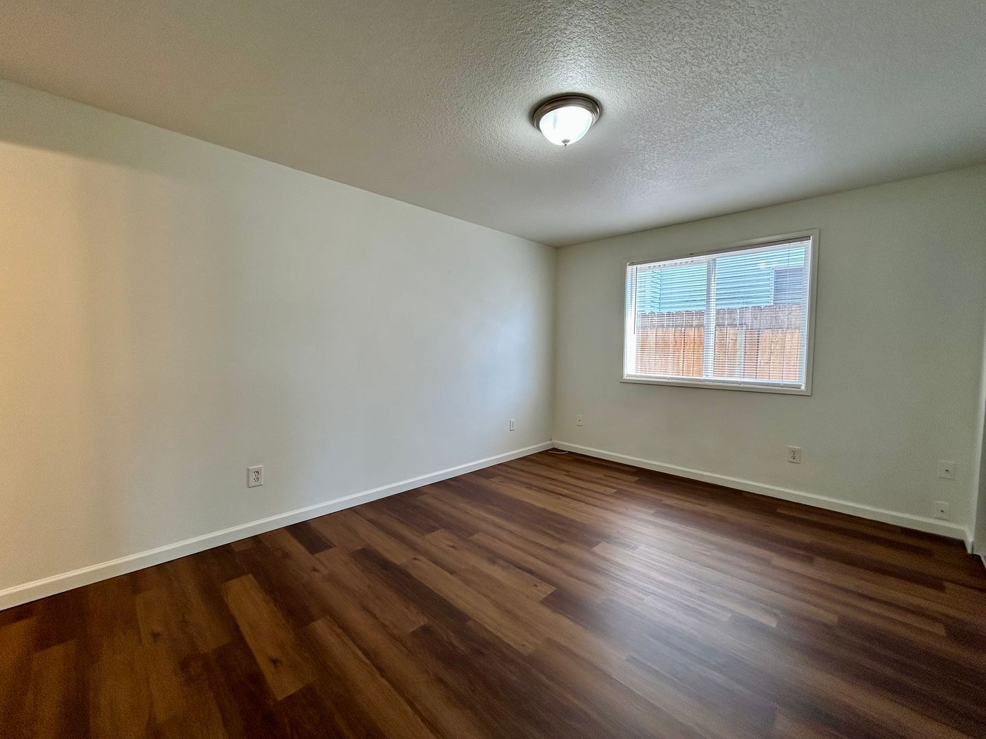 15511 NE 50th Circle - Vancouver - Washington - 3 bed, 2 bath rental property