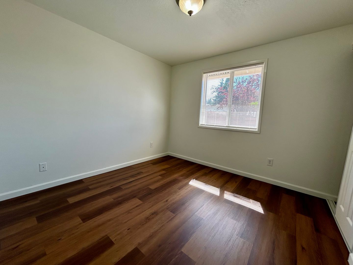 15511 NE 50th Circle - Vancouver - Washington - 3 bed, 2 bath rental property