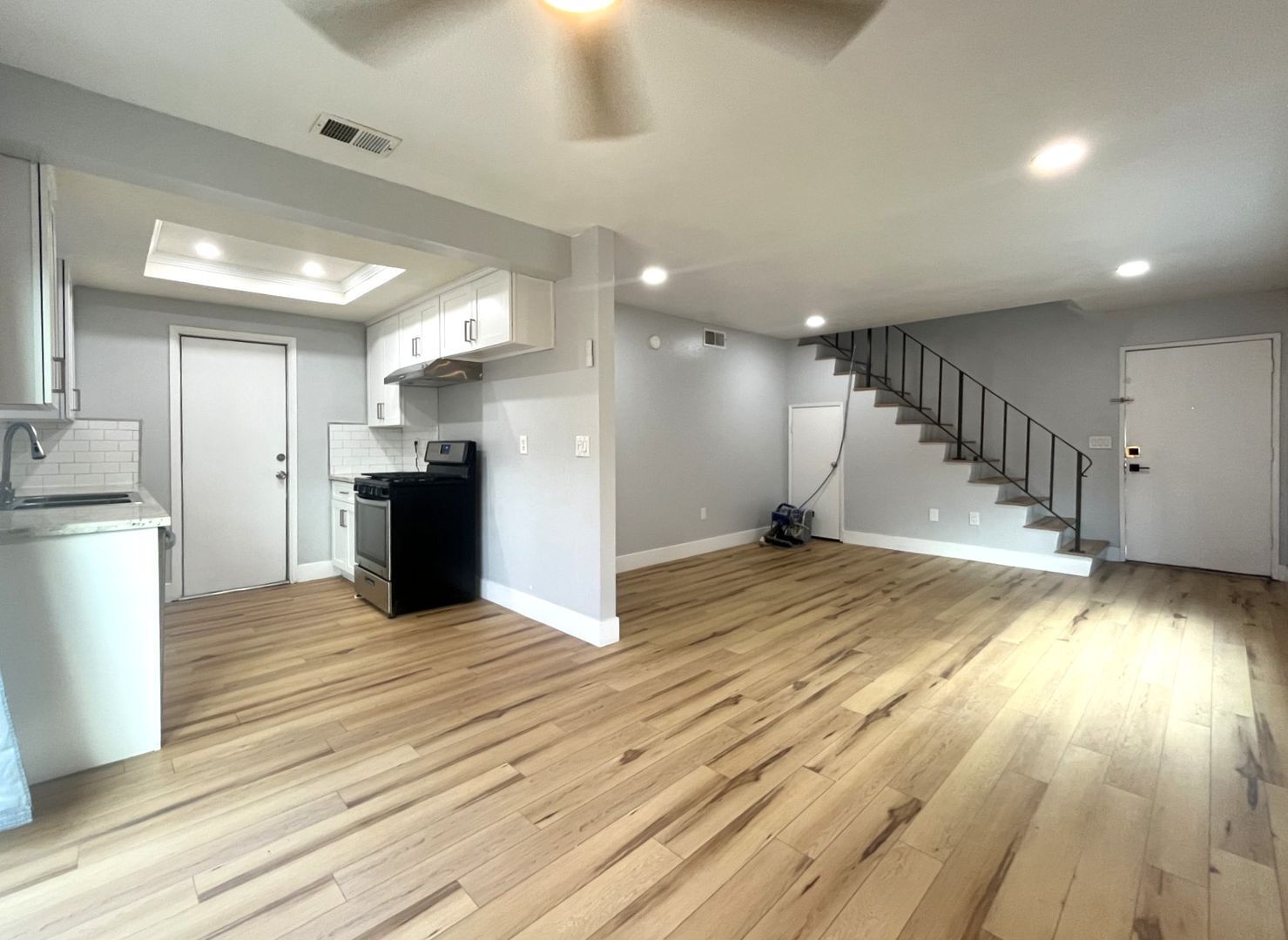 1708 Fairfield Ct - Ontario - California - 2 bed, 1.5 bath rental property