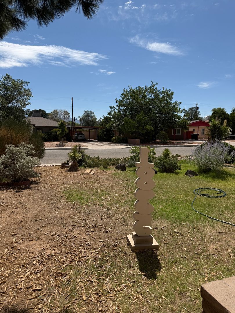1835 Palomas Dr,NE - Albuquerque - New Mexico - 2 bed, 1 bath rental property