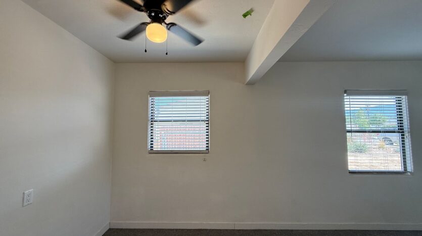 1835 Palomas Dr,NE - Albuquerque - New Mexico - 2 bed, 1 bath rental property