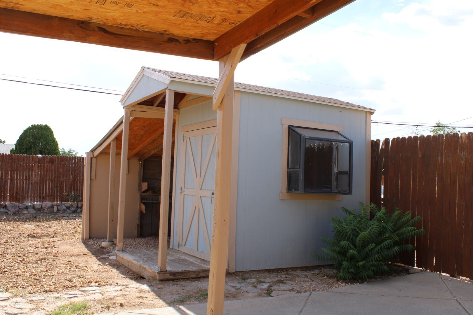 1835 Palomas Dr,NE - Albuquerque - New Mexico - 2 bed, 1 bath rental property