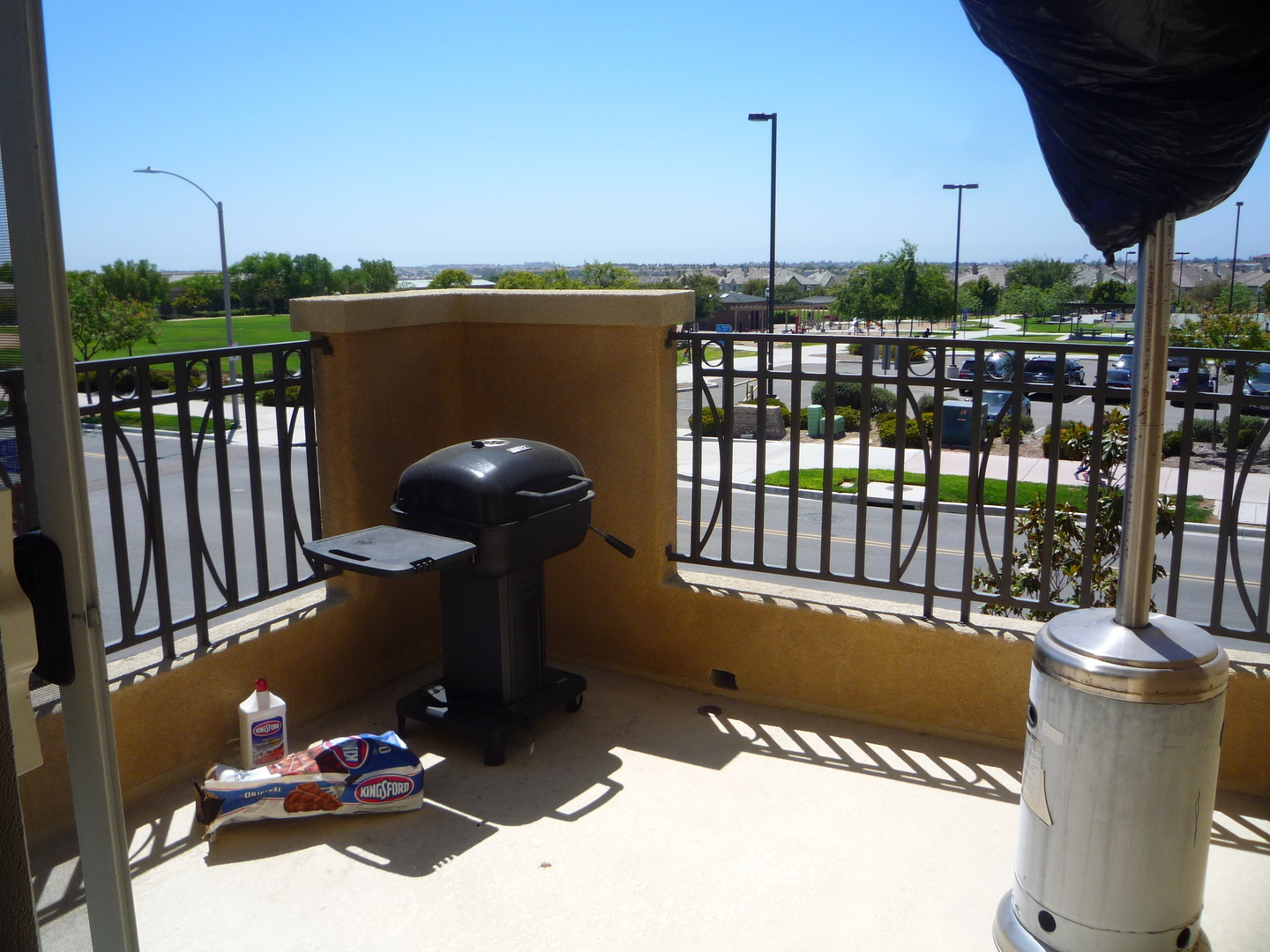 1892 Caminito Treviana - Chula Vista - California - 3 bed, 2.5 bath rental property
