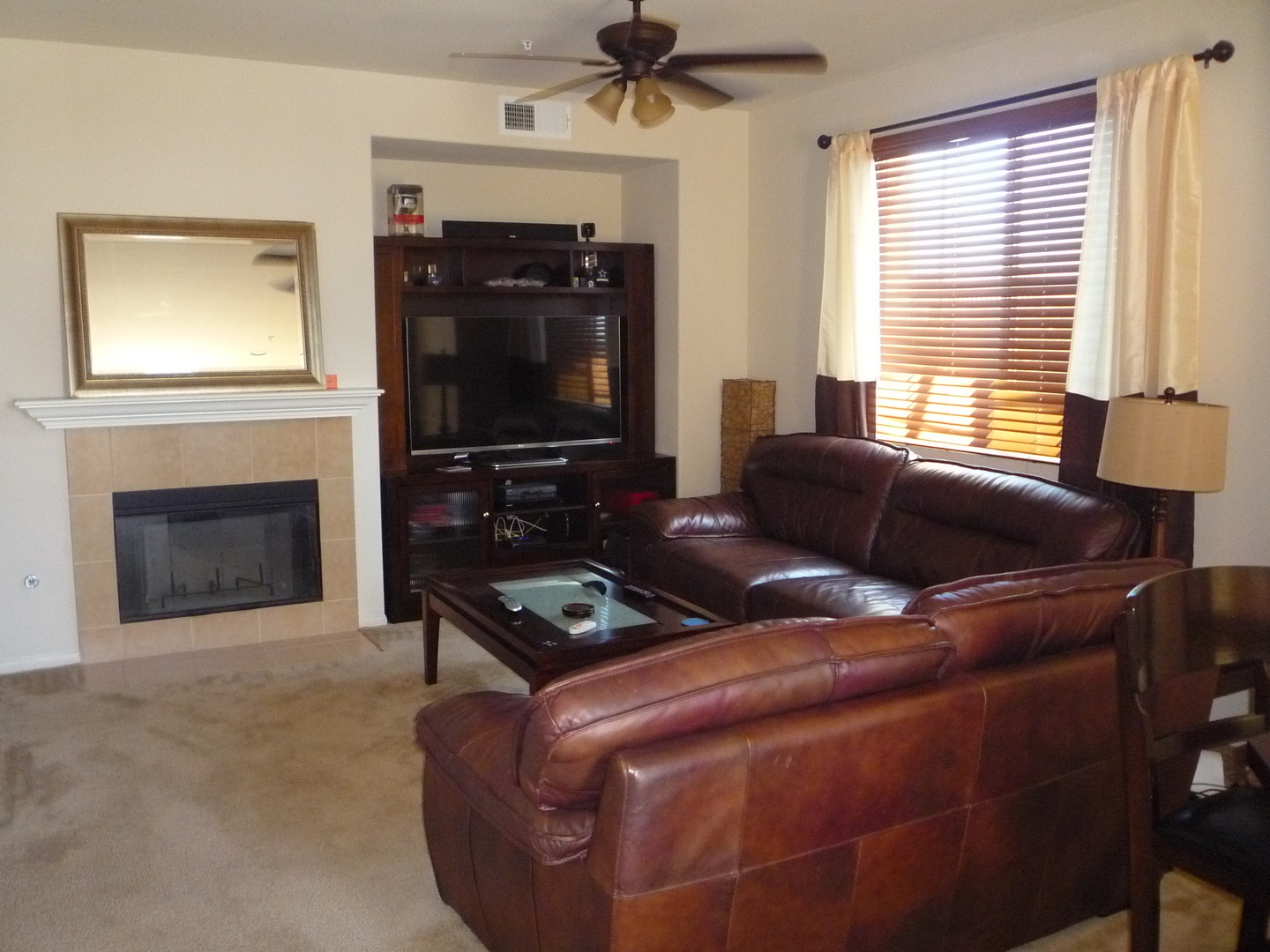 1892 Caminito Treviana - Chula Vista - California - 3 bed, 2.5 bath rental property