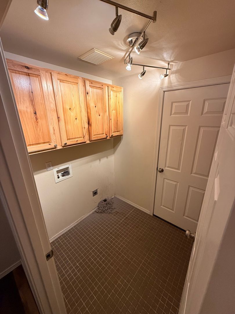 2218 NE Carrie Lane - Bend - Oregon - 3 bed, 2 bath rental property