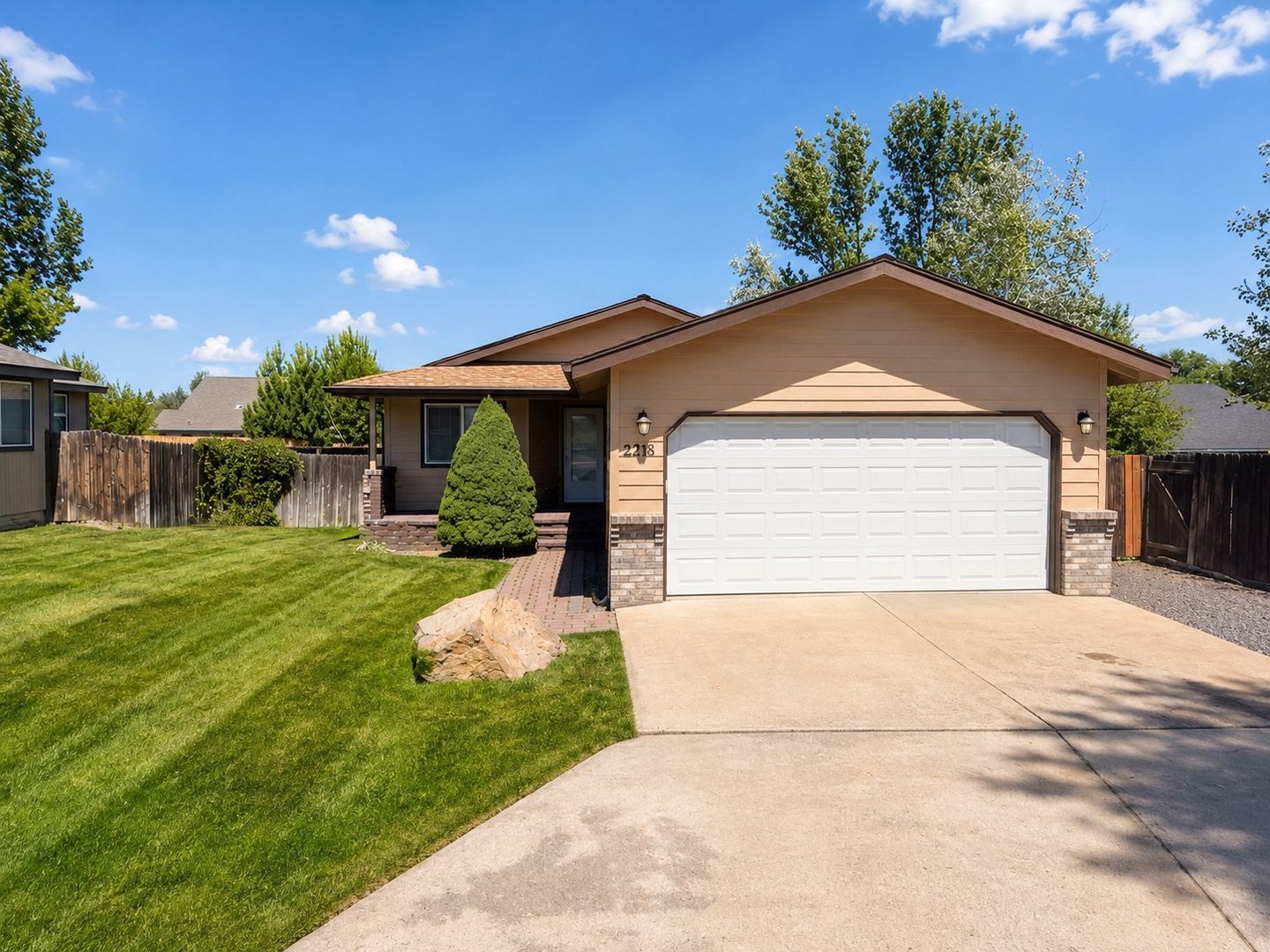 2218 NE Carrie Lane - Bend - Oregon - 3 bed, 2 bath rental property