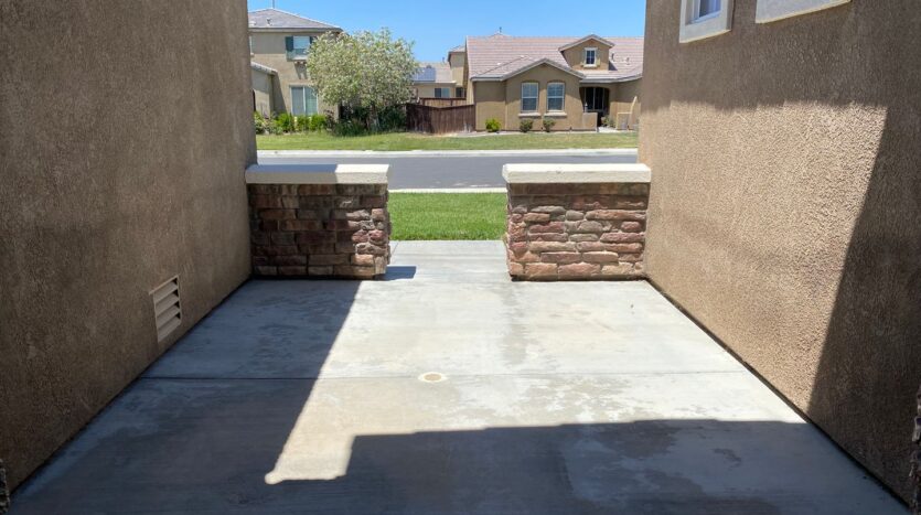 2274 Hay Market St - Rosamond - California - 4 bed, 3 bath rental property