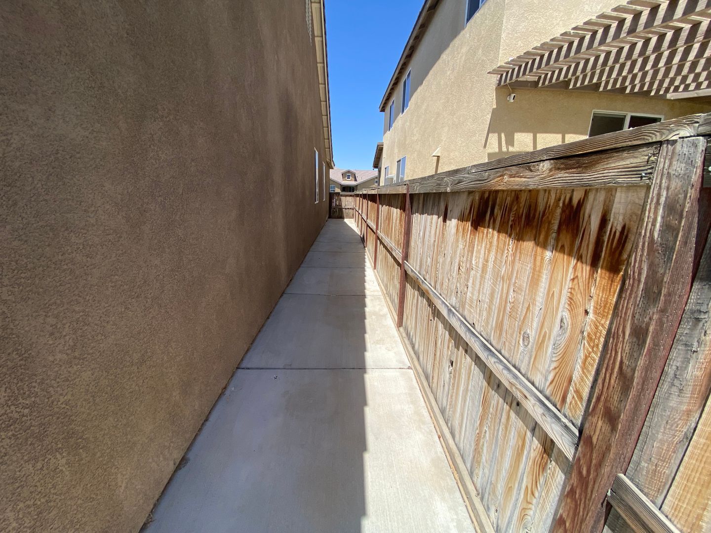 2274 Hay Market St - Rosamond - California - 4 bed, 3 bath rental property