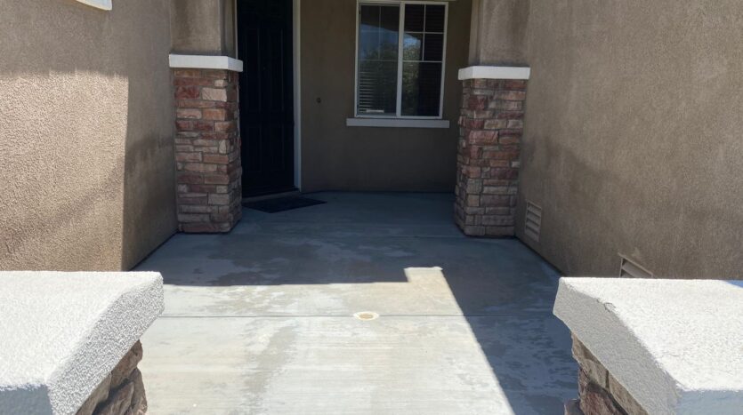 2274 Hay Market St - Rosamond - California - 4 bed, 3 bath rental property